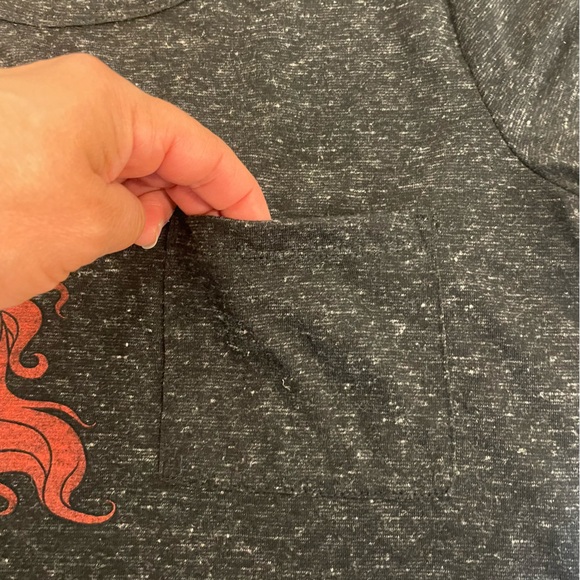 Disney Ariel Tshirt - Picture 4 of 6